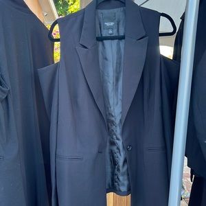 NWOT ⭐️ Vera Wang lightweight, Lined, Blazer Coat